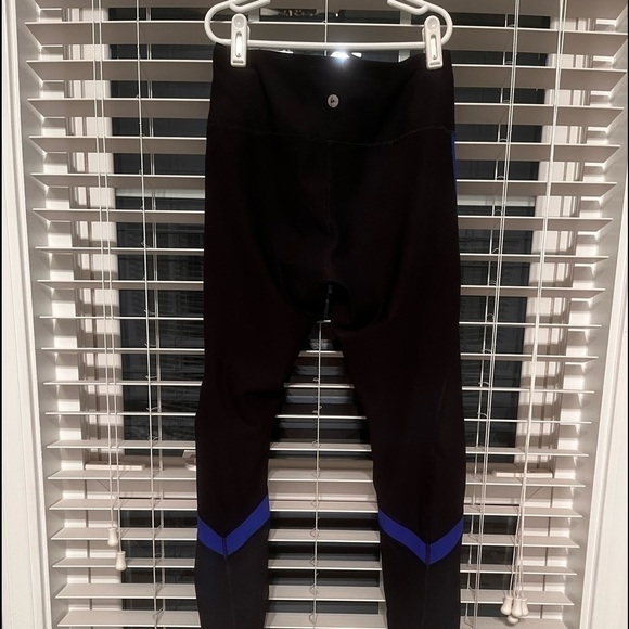 90° LEGGINGS - Picture 1 of 6